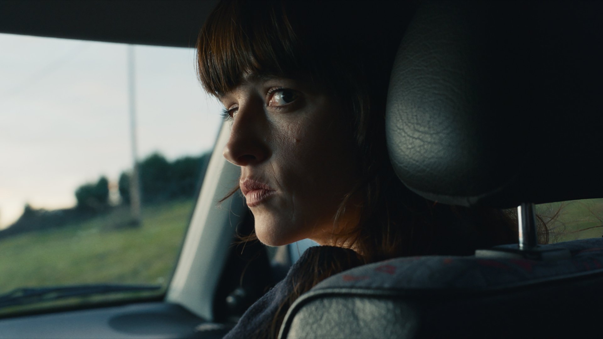 Bước Đi Trong Bóng TốiHình bìa