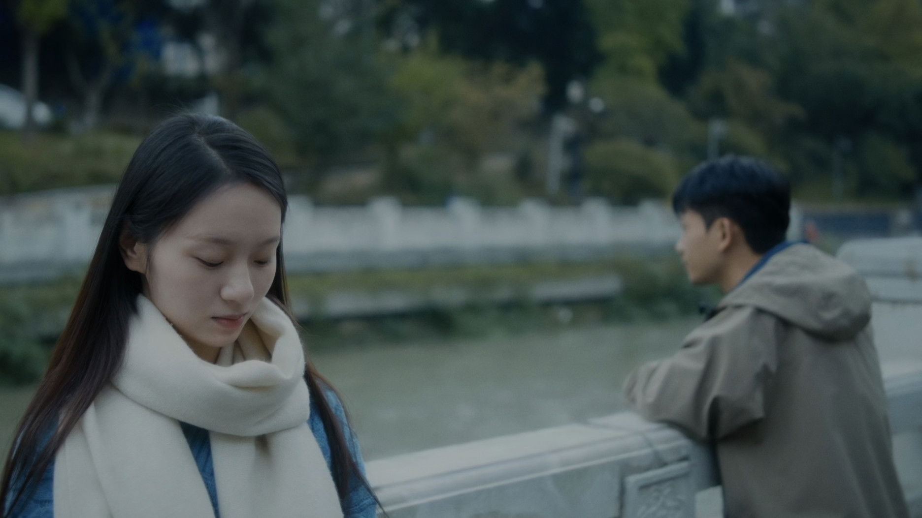 Ánh Sáng Trong Khoảnh KhắcHình bìa