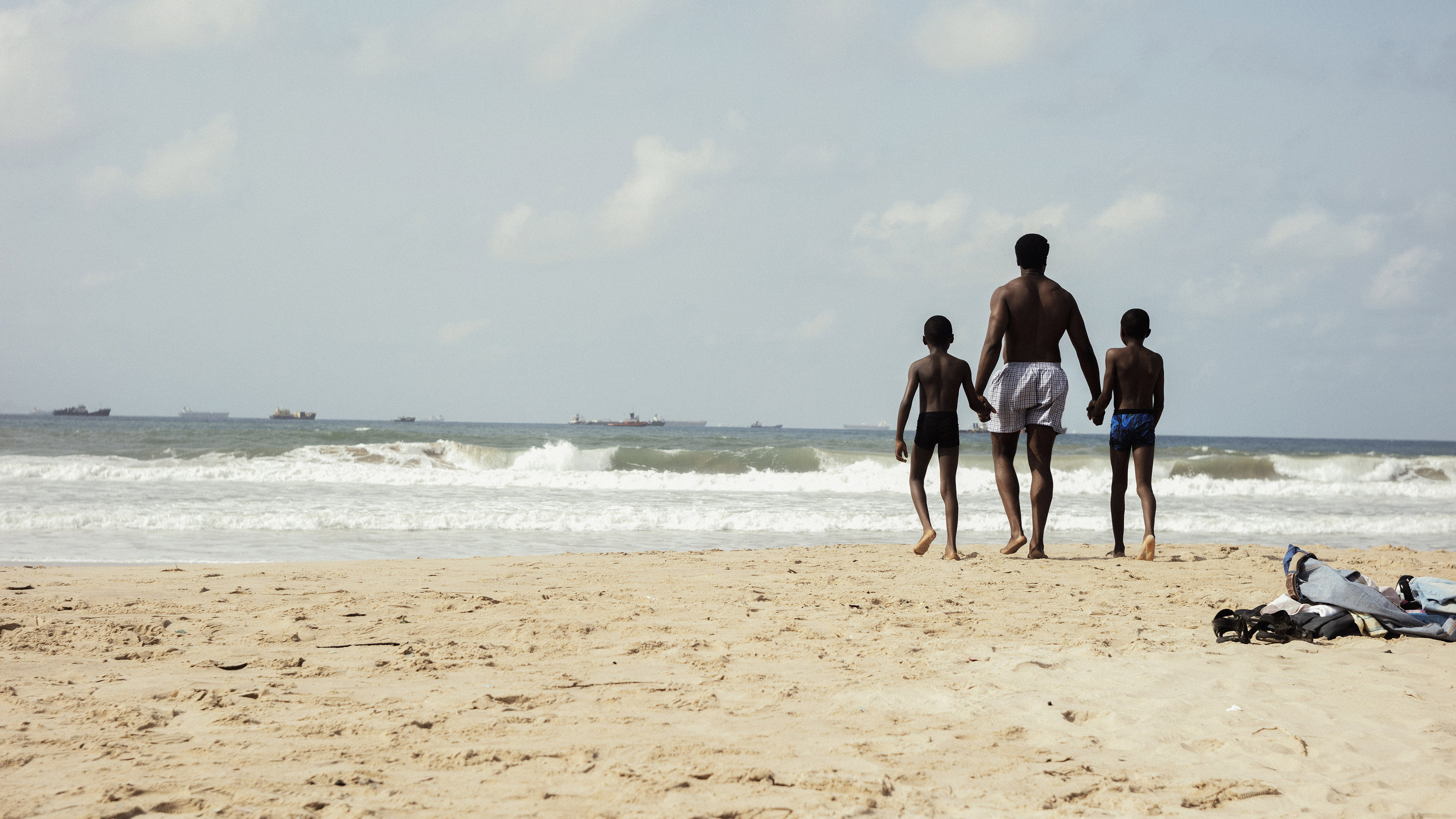 Bóng Hình Của Cha